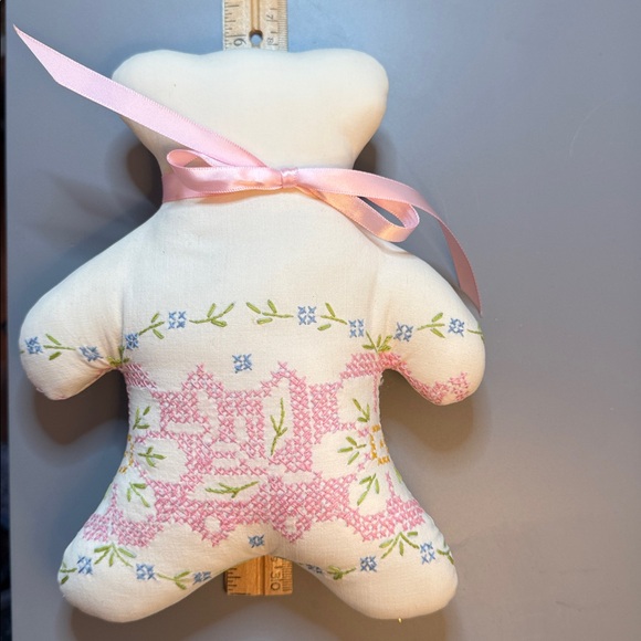 Vintage Bear, Rabbit and (4) Hearts, All Made With Vintage Fabrics - Picture 4 of 14